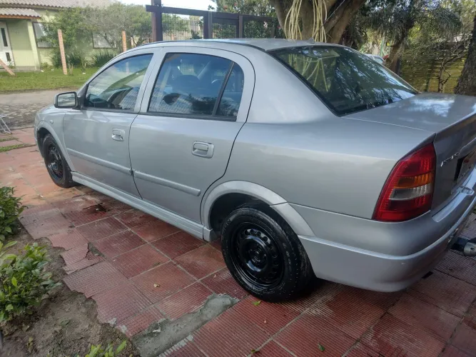 Chevrolet Astra GL 1.8 MPFI 3P 2001