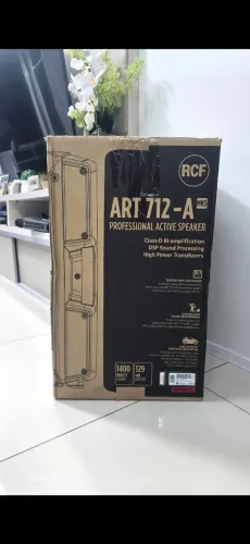 Caixa RCF ART 712-A MK5 nova lacrada na caixa