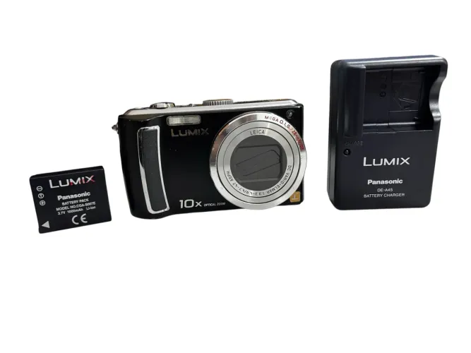 Câmera Digital Panasonic Lumix Dmc-tz5 na caixa