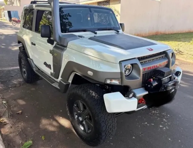 Troller T-4 XLT 3.2 2016