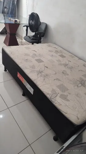 Vendo cama de casal box polar uni Premium 188cm× 138cm bem confortável leia a descrição. 
