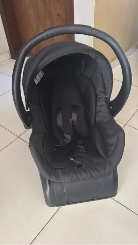 Jogo bebê conforto e cadeirinha balanço