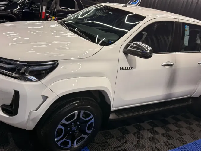 Toyota Hilux CD SRX Plus 4X4 2.8 TDI Die. Aut. 2026