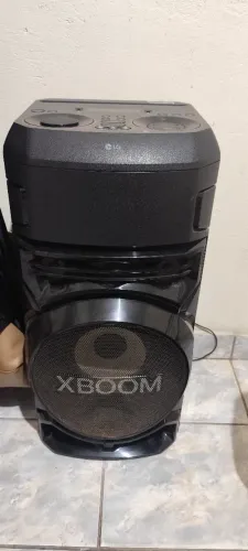 Caixa de som LG xboom 