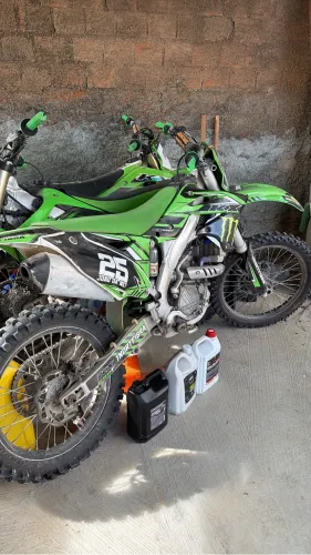 Kx 250f ou kxf 250 motocross/trilha