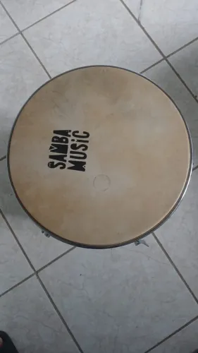 TANTAN SAMBA MUSIC ?pele de animal?