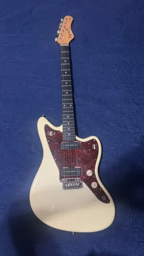 Guitarra jazz master 