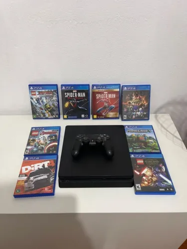PS4