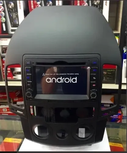 **Central Multimídia Winca Android 8 Hyundai i30 Analógica GPS TV Digital**