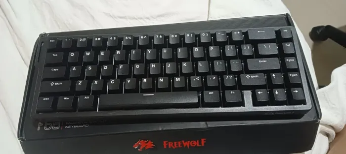 Teclado magnético freewolf tri-mod