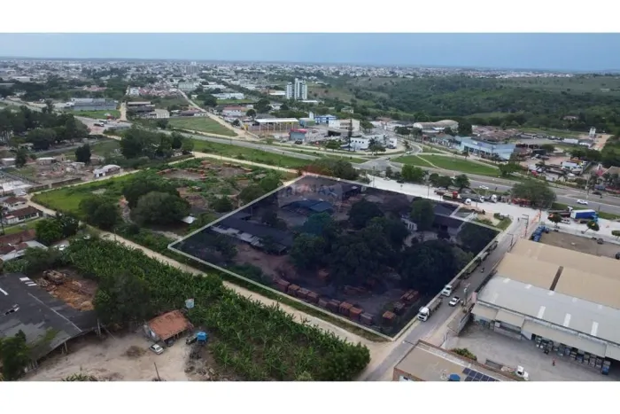 Área à Venda no Trevo de Teixeira de Freitas +10.000 m²