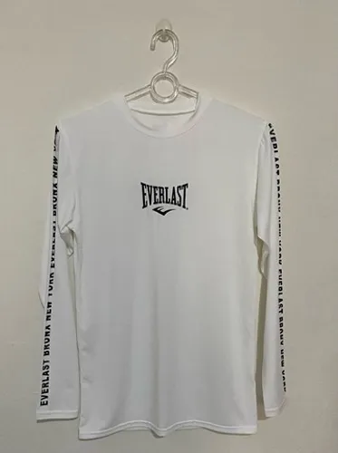 Camiseta everlast branca , tamanho P