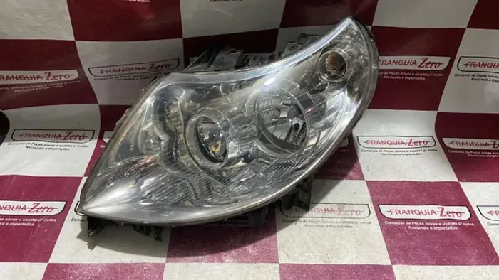 Farol esquerdo Ducato 2018 Recuperado
