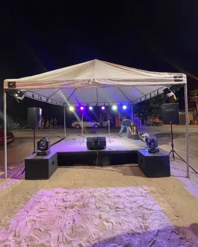 Palco e tenda para evento capital e interior