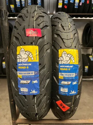 Par de Pneu Michelin Road 6 160/60-17 e 120/70-17 NC750/CB500/Versys 650/Versys 1000