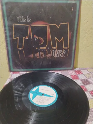 Tom jones