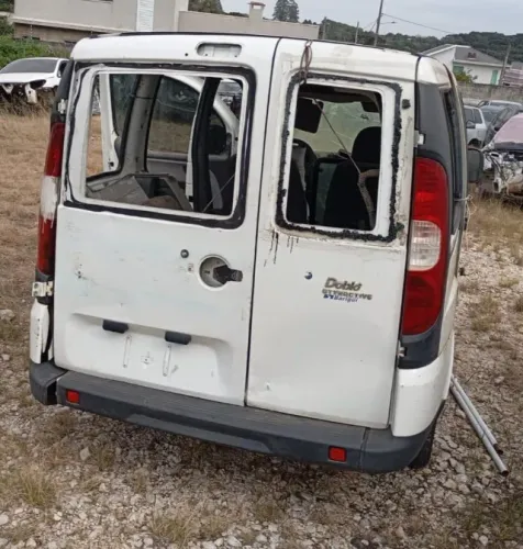 Sucata Fiat Doblo 2012 Para Retirada de Peças