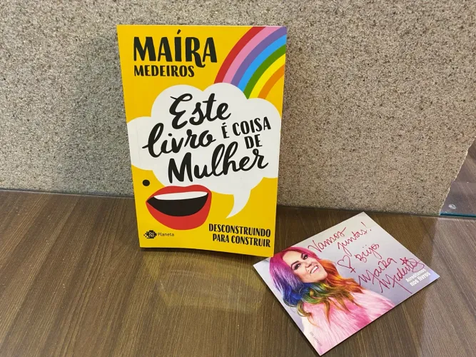 Livro Este livro é coisa de mulher Maíra Medeiros