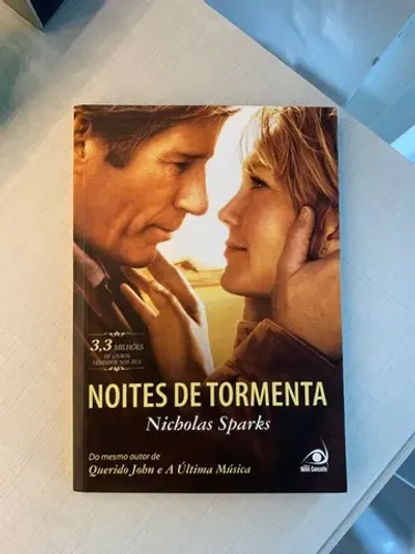 Livro Noites de Tormenta de Nicholas Sparks
