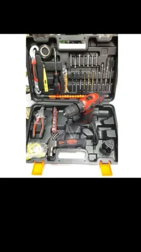 Parafusadeira E Furadeira multileiser com kit completo novo entregamos