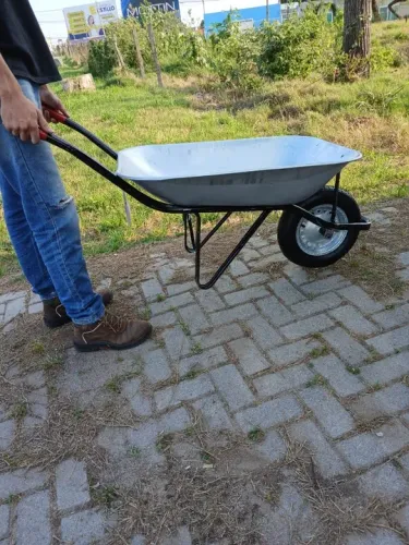 Super promoção carrinho de mão novo galvanizado 55l