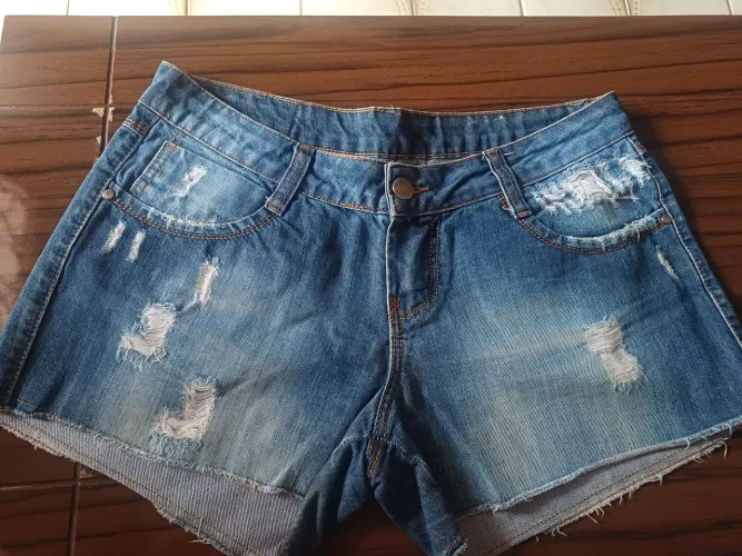 Desapega Short jeans e color