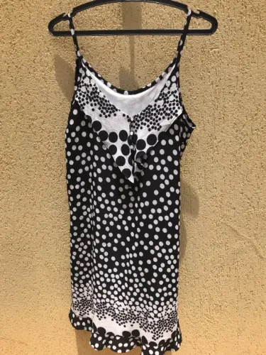 Vestido De Bolinhas Branco E Preto Eslee