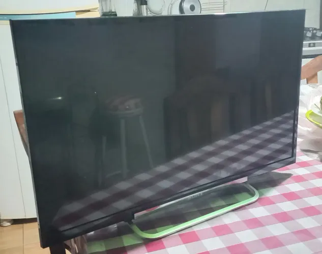 Carcaça TV Sony - Tela grande 32 polegadas