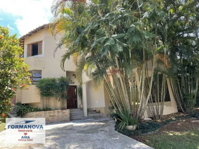Casa com 3 Suítes à venda em condomínio fechado na Granja Viana - Cotia/SP