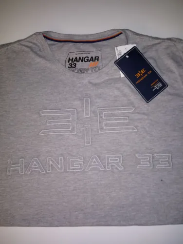 Camiseta Hangar 33 Cinza GG