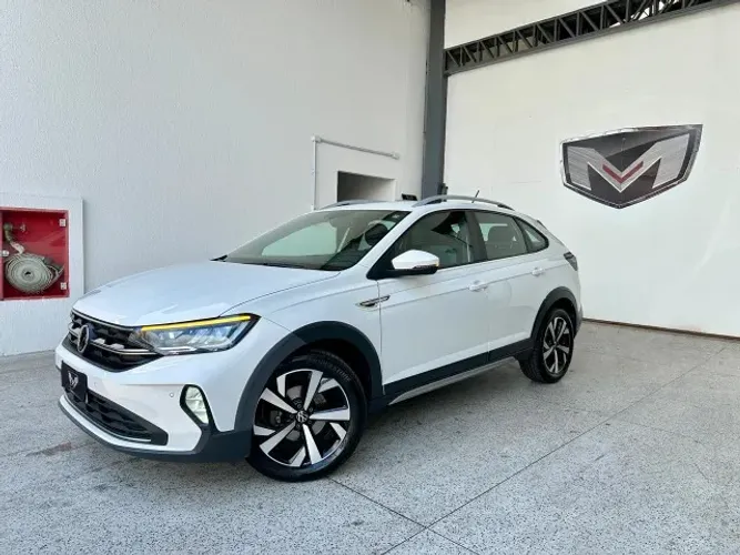 Volkswagen Nivus Highline 1.0 200 TSI Flex AUT 2021