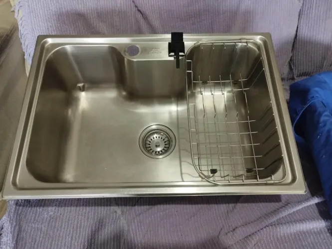Cuba de Pia Inox com Escorredor - Perfeita para sua cozinha!