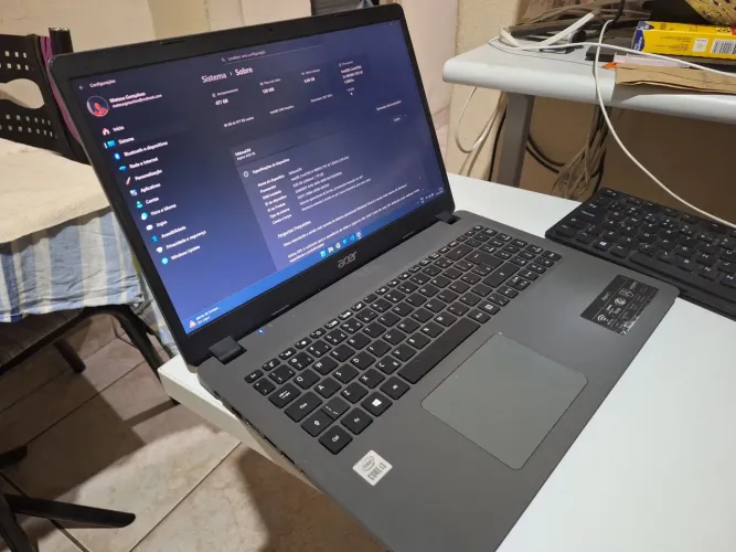 Notebook Rápido e Eficiente: i3 10ª Geração, 8GB RAM, SSD 256GB!