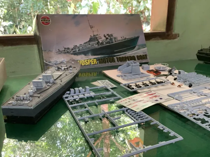 Modelo de barco Vosper Motor Torpedo Boat Airfix 1/72