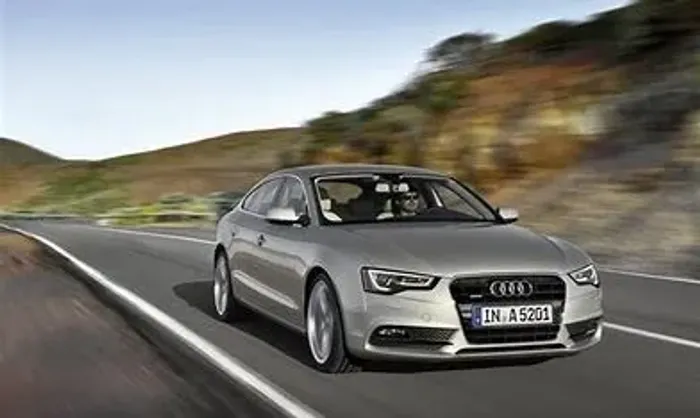 sucata audi a5 2013 2014 2015 retirada de peças