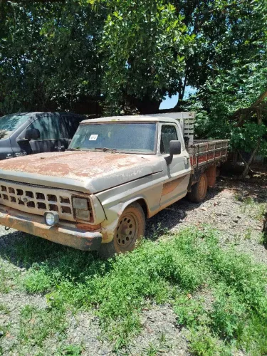 Peças f1000 1989 diesel 5 marchas motor 229 (NÃO VENDO CARRO INTEIRO) 