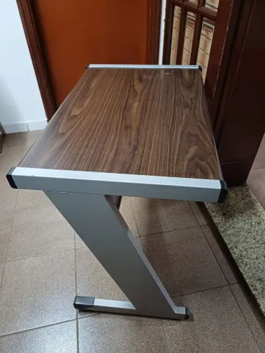 Vendo mesa de escritório