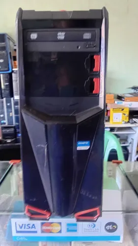 CPU I7 2G 8GB SSD 120