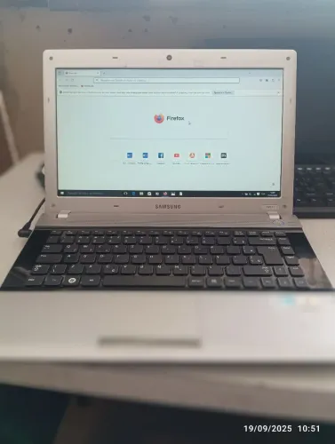 Notebook Samsung I3 modelo RV411