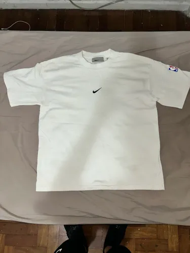 Camisa Essentials x Nike