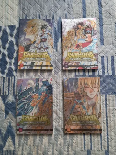 Mangás Cavaleiros do Zodíaco The Lost Canvas volumes 1 ao 4
