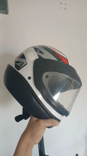 Capacete de moto Sanmarino