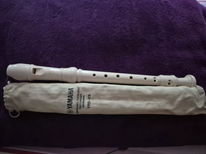 Flauta Soprano/Descant Recorder German YRS-23