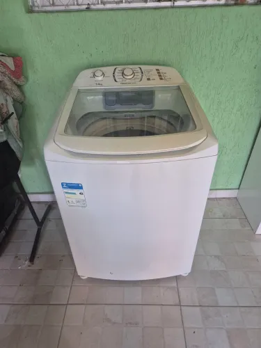Máquina de Lavar 14kg