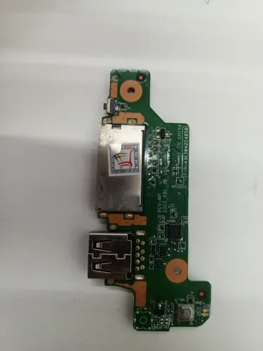 Placa filha USB e leitor de cartão ideaped 330s 