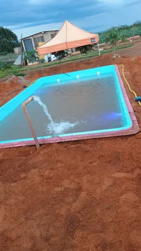 Piscina de fibra com led e cascata 8 mts