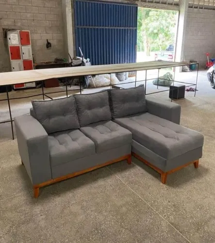 Sofá 3 lugares 2.10 largura frete grátis R$ 1.699,99 a vista