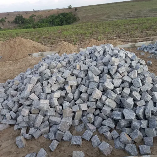 Pedras paralelepípedo 