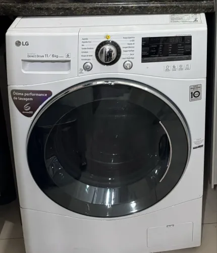 Máquina de Lavar LG Lava e Seca