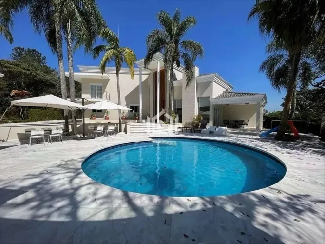 Casa à venda no condomínio Villa Vianna